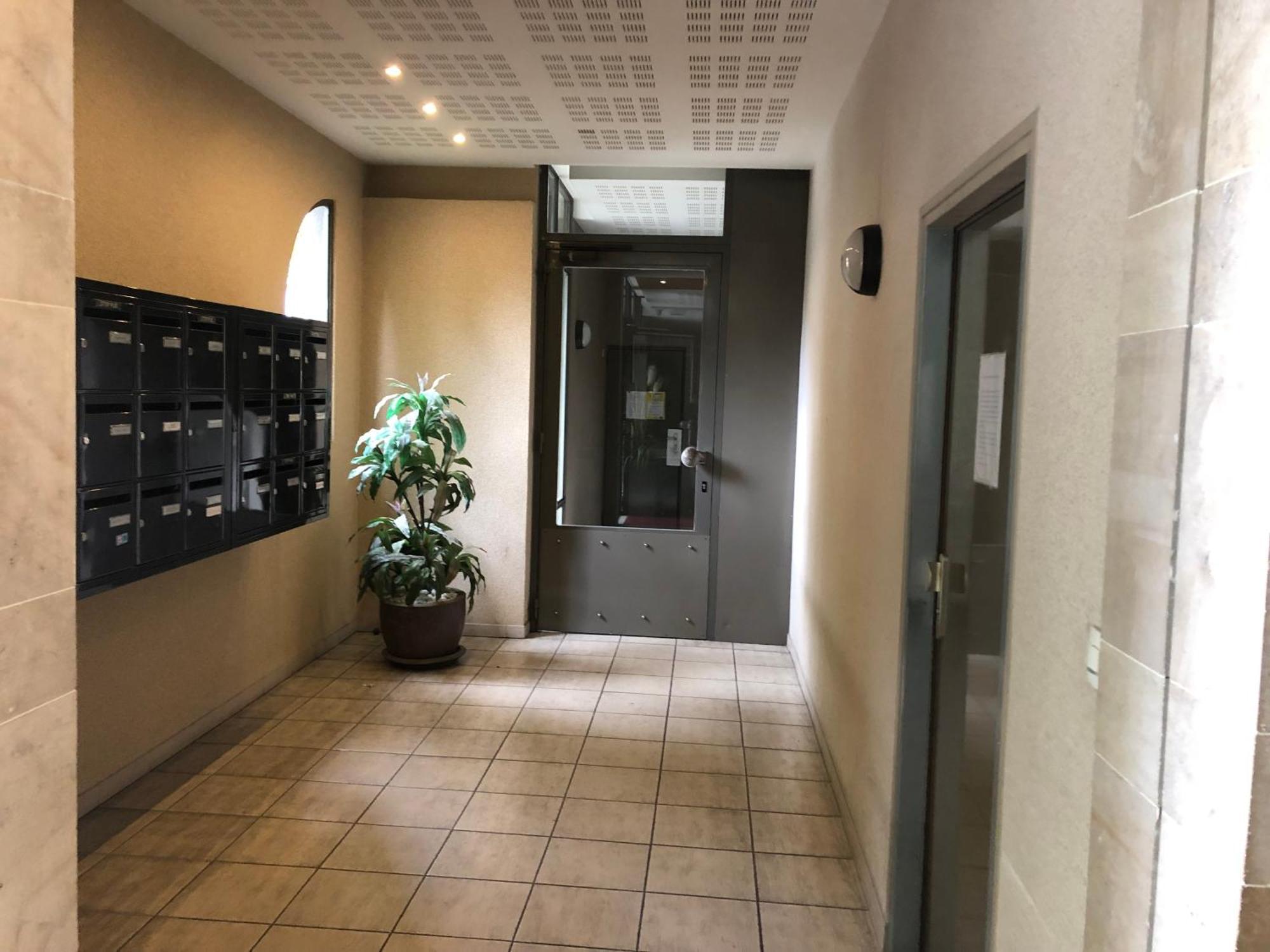 شقة Soyeux De La Bruyere/ Grenoble*Parking Gratuit المظهر الخارجي الصورة